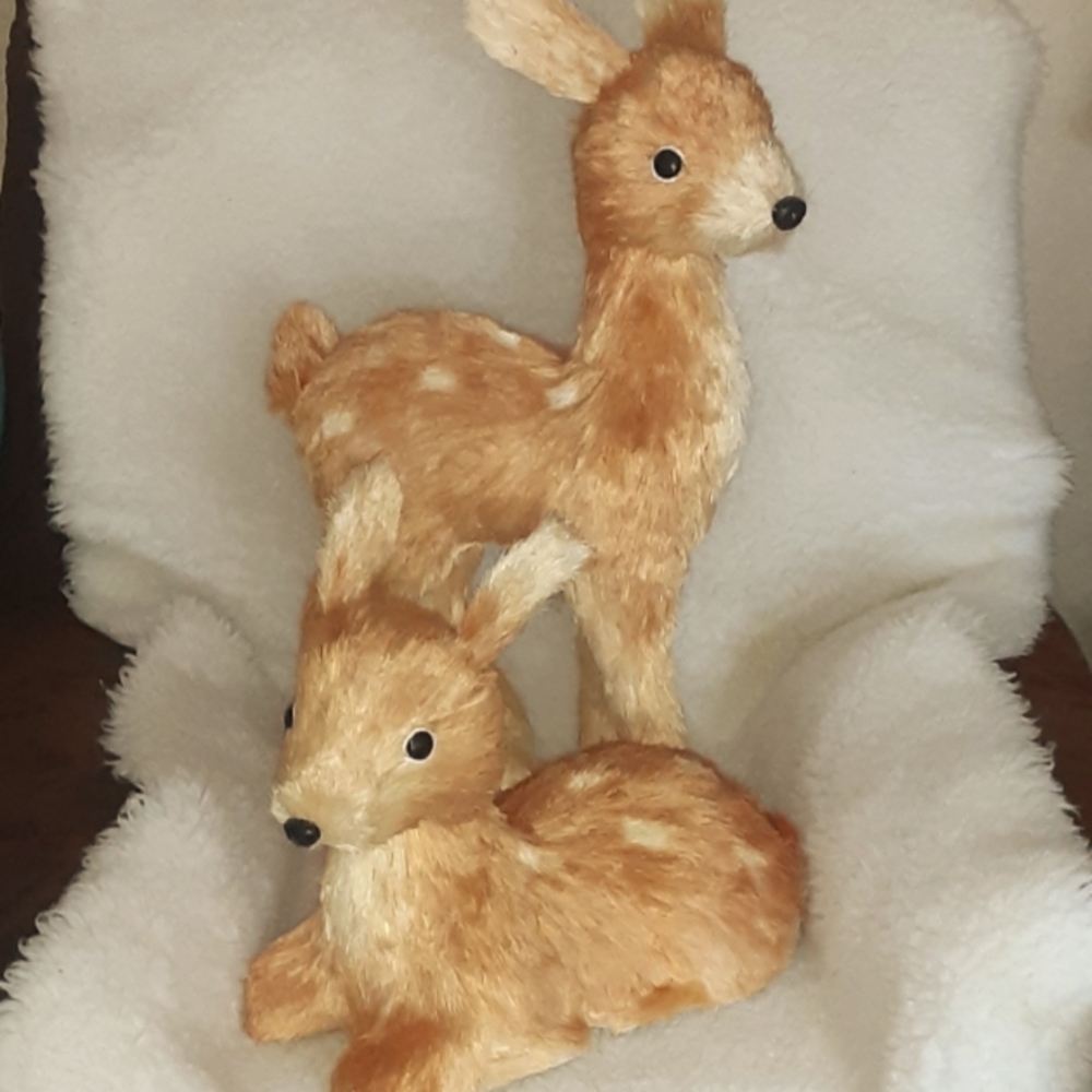 Large Sisal Deer Statue Set